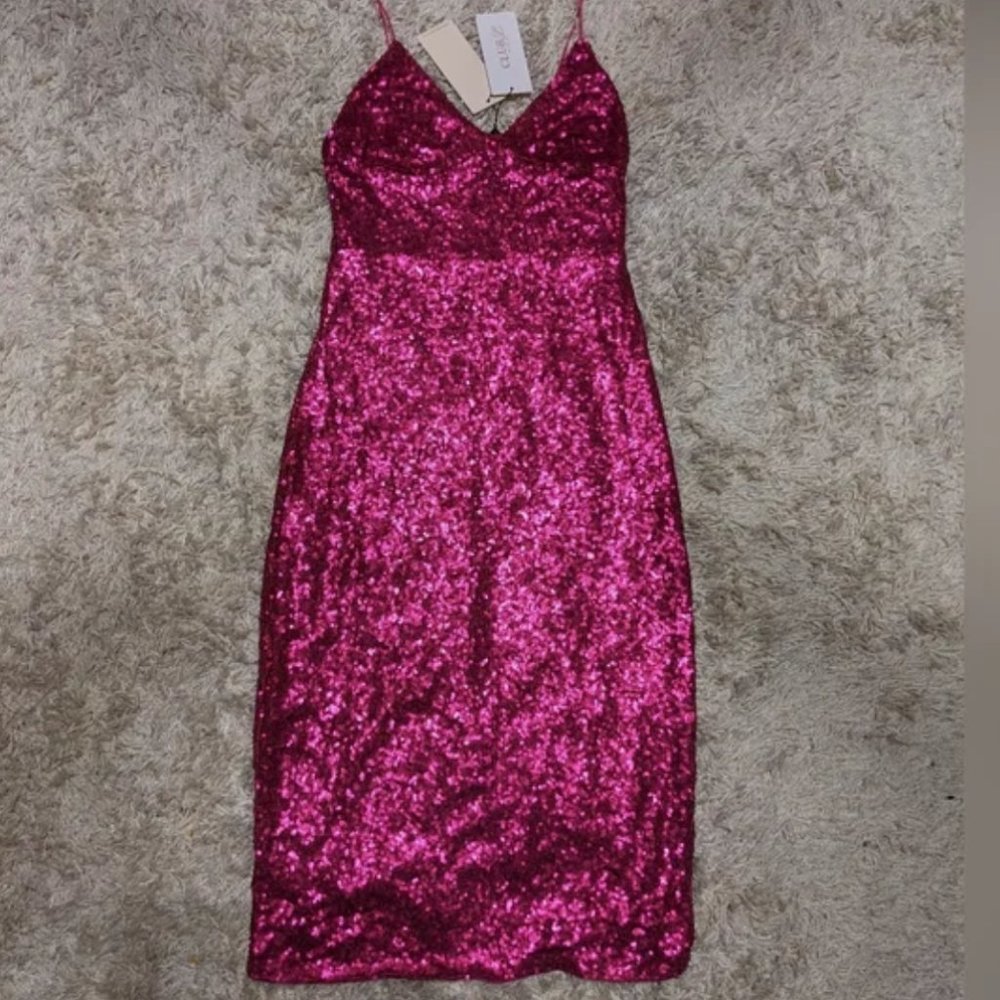 Club London Sequin Midi Dress